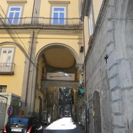 Roy Nel Cuore Di Napoli