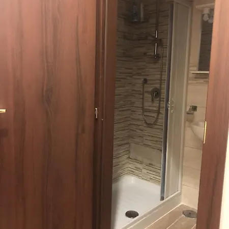 Gasthuis Roy Nel Cuore Di 4*