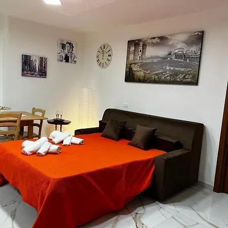 Roy Nel Cuore Di Napels